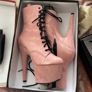 Please dancer heals